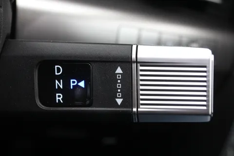 MJ75NKX Hyundai Kona 1.6 Hybrid 129 Ultimate 5dr DCT Thumbnail #30