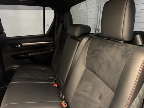 MX72KGK Toyota Hilux 4Wd Thumbnail #11