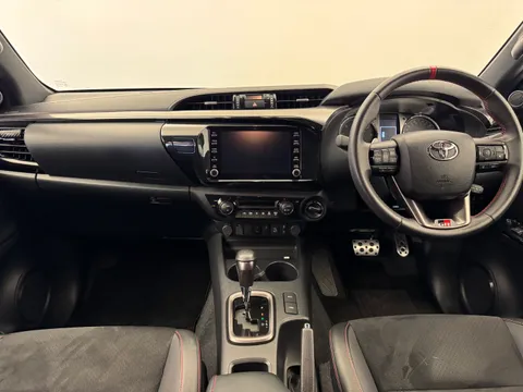 MX72KGK Toyota Hilux 4Wd Thumbnail #12