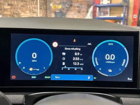 DV75ZGC Hyundai Tucson 1.6T Hybrid N Line S 5dr Auto Thumbnail #12