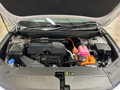 DV75ZGC Hyundai Tucson 1.6T Hybrid N Line S 5dr Auto Thumbnail #30