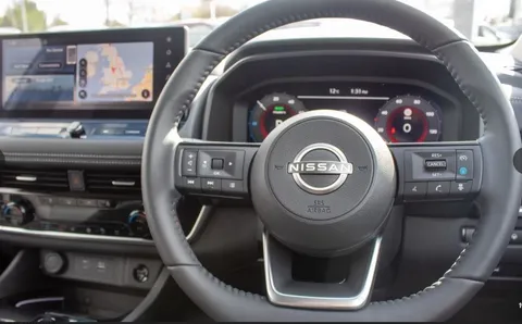 OW24NGG Nissan X-Trail 1.5 E-Power E-4orce 213 N-Trek 5dr [7 Seat] Auto Thumbnail #13