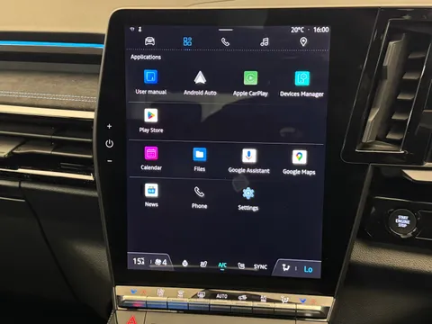 DV74WHH Renault Austral E-Tech FHEV Iconic Esprit Alpine 5dr Auto 4C Thumbnail #22