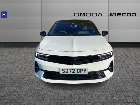 SD72DPY Vauxhall Astra 1.2 Turbo 130 GS Line 5dr Auto Thumbnail #4