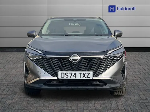 DS74TXZ Nissan Qashqai 1.3 DiG-T MH 158 N-Connecta 5dr Xtronic Thumbnail #9