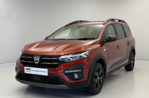 DN72HGO Dacia Jogger 1.0 TCe Extreme SE 5dr Thumbnail #3