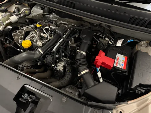 DN72HGO Dacia Jogger 1.0 TCe Extreme SE 5dr Thumbnail #22