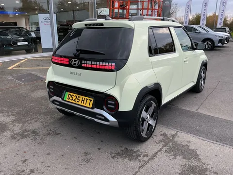 DS25HTT Hyundai Inster 85kW 02 49kWh 5dr Auto Thumbnail #8