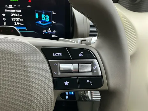 DS25HTT Hyundai Inster 85kW 02 49kWh 5dr Auto Thumbnail #25