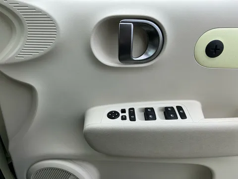 DS25HTT Hyundai Inster 85kW 02 49kWh 5dr Auto Thumbnail #28