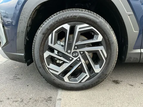 DT25XXW Hyundai Tucson 1.6T Plug-in Hybrid Ultimate 5dr Auto Thumbnail #9