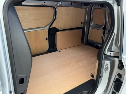 DU75VXP Nissan Townstar 1.3 Tekna Van Thumbnail #10