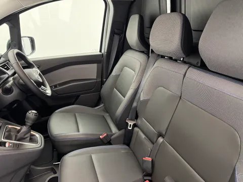 DU75VXP Nissan Townstar 1.3 Tekna Van Thumbnail #12