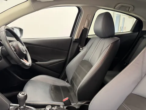 DN72OXT Mazda Mazda2 1.5 e-Skyactiv G MHEV GT Sport 5dr Thumbnail #11