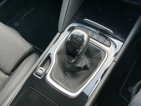 HV69USW Vauxhall Insignia Sports Tourer 1.5T SRi Vx-line Nav 5dr Thumbnail #27