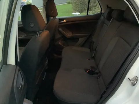 GJ70GUK Volkswagen T-Cross 1.0 TSI SE 5dr Thumbnail #14