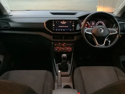 GJ70GUK Volkswagen T-Cross 1.0 TSI SE 5dr Thumbnail #16
