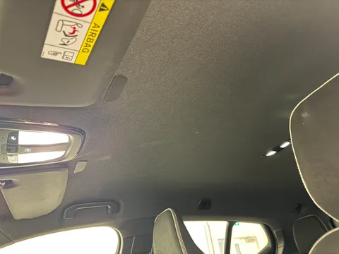 DU74WOJ Volvo XC40 2.0 B3P Plus Dark 5dr Auto Thumbnail #17