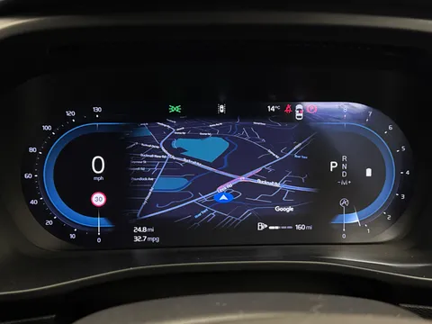 DU74WOJ Volvo XC40 2.0 B3P Plus Dark 5dr Auto Thumbnail #29