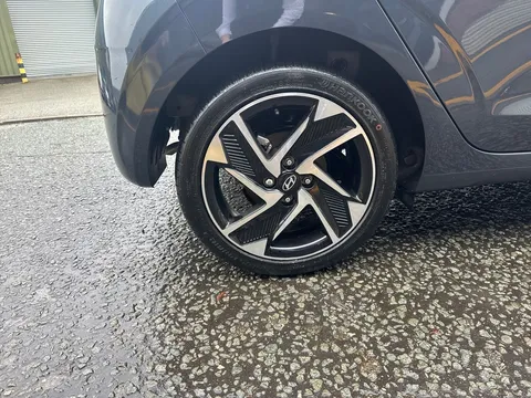 ET24NUP Hyundai i10 1.0 [63] Premium 5dr Auto [Nav] Thumbnail #5