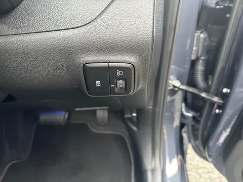 ET24NUP Hyundai i10 1.0 [63] Premium 5dr Auto [Nav] Thumbnail #20