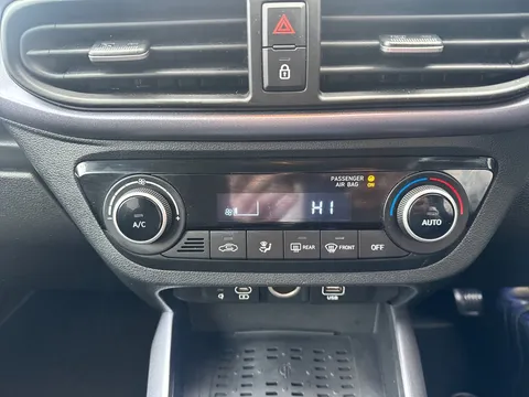 ET24NUP Hyundai i10 1.0 [63] Premium 5dr Auto [Nav] Thumbnail #29