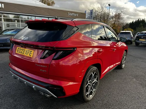 EO23XFE Hyundai Tucson 1.6 TGDi Plug-in Hybrid N Line 5dr 4WD Auto Thumbnail #5