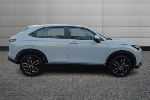 DA73HGP Honda Hr-V 1.5 eHEV Elegance 5dr CVT Thumbnail #6