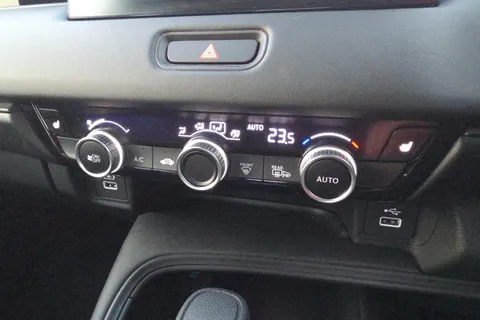 DA73HGP Honda Hr-V 1.5 eHEV Elegance 5dr CVT Thumbnail #25