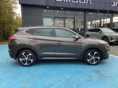 DV66XPZ Hyundai Tucson 2.0 CRDi 185 Premium SE 5dr Auto Thumbnail #10