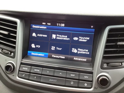 DV66XPZ Hyundai Tucson 2.0 CRDi 185 Premium SE 5dr Auto Thumbnail #23