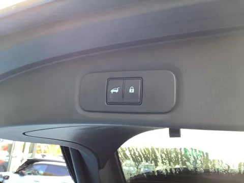 DX74XHO Nissan Qashqai 1.3 DiG-T MH Tekna 5dr Thumbnail #14