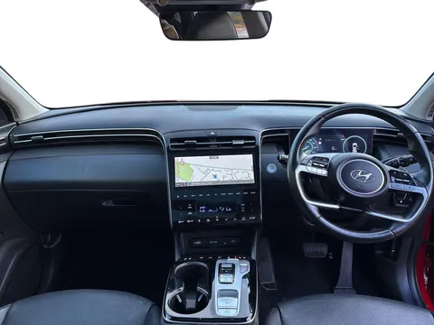 GJ72FHP Hyundai Tucson 1.6 TGDi Plug-in Hybrid Ultimate 5dr 4WD Auto Thumbnail #11
