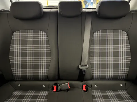 ET24TFF Hyundai i10 1.0 [63] Premium 5dr Auto [Nav] Thumbnail #16