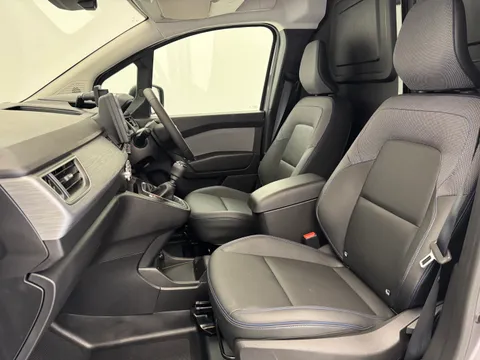 DY75TZB Nissan Townstar 1.3 Tekna Van Thumbnail #13