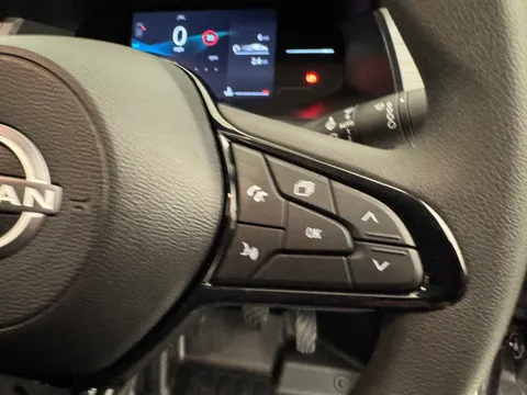 DY75TZB Nissan Townstar 1.3 Tekna Van Thumbnail #25