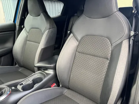 DV74NFM Nissan Juke 1.0 DiG-T N-Connecta 5dr Thumbnail #18