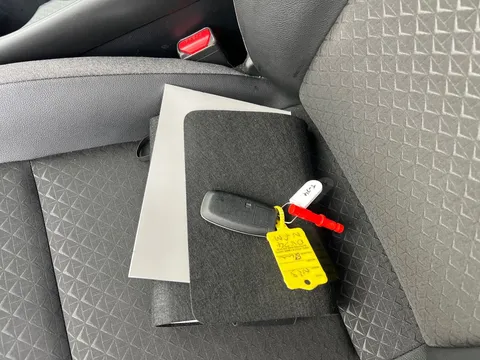 DV74NFM Nissan Juke 1.0 DiG-T N-Connecta 5dr Thumbnail #22