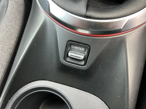 DV74NFM Nissan Juke 1.0 DiG-T N-Connecta 5dr Thumbnail #27