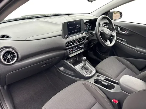 KE22OTR Hyundai Kona 1.6 GDi Hybrid SE Connect 5dr DCT Thumbnail #4
