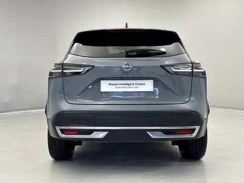 DP24WLK Nissan Qashqai 1.3 DiG-T MH N-Connecta 5dr Thumbnail #10