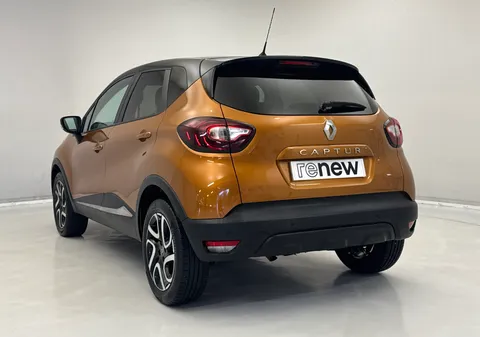 HK69SFV Renault Captur 0.9 TCE 90 Iconic 5dr Thumbnail #8