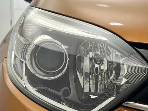 HK69SFV Renault Captur 0.9 TCE 90 Iconic 5dr Thumbnail #30