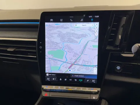 DN73GZY Renault Austral E-Tech FHEV Techno Esprit Alpine 5dr Auto Thumbnail #23