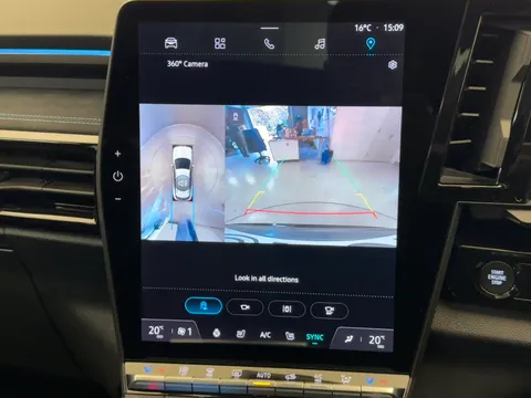 DN73GZY Renault Austral E-Tech FHEV Techno Esprit Alpine 5dr Auto Thumbnail #24