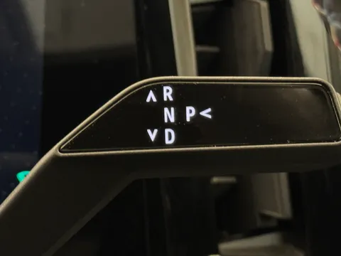 DN73GZY Renault Austral E-Tech FHEV Techno Esprit Alpine 5dr Auto Thumbnail #32