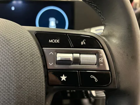DN25TLK Hyundai Ioniq 5 168kW Premium 84 kWh 5dr Auto Thumbnail #23