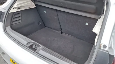 DY70GPO Renault Clio 1.0 TCe 100 Iconic 5dr Thumbnail #8