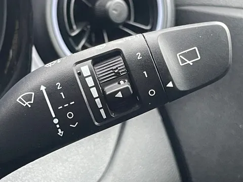 ET24THG Hyundai i10 1.0 [63] Premium 5dr Auto [Nav] Thumbnail #20