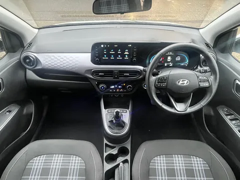 ET24THG Hyundai i10 1.0 [63] Premium 5dr Auto [Nav] Thumbnail #21